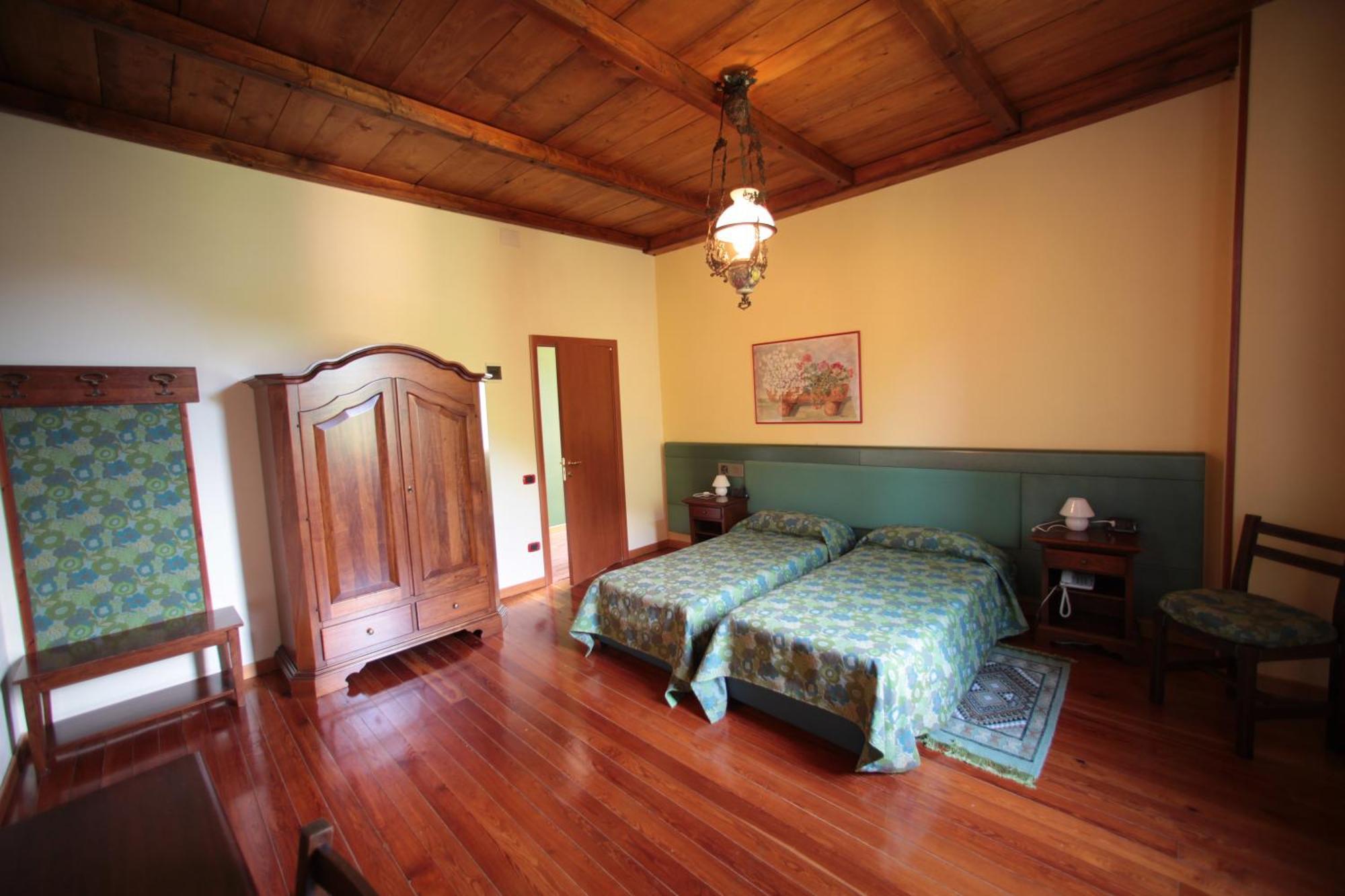 Hotel Valganna - Tre Risotti Esterno foto
